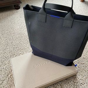 Rothys Mens Carryall